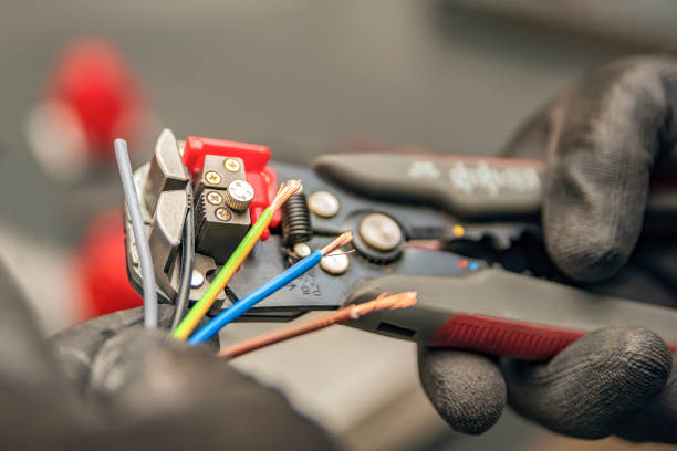 Best Electric Panel Repair  in Warsaw, IL