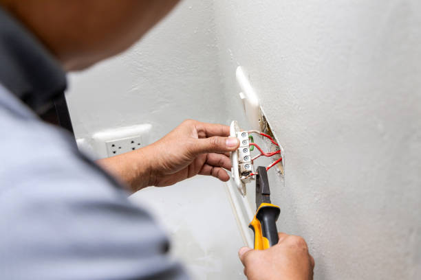 Best Emergency Electrical Repair  in Warsaw, IL