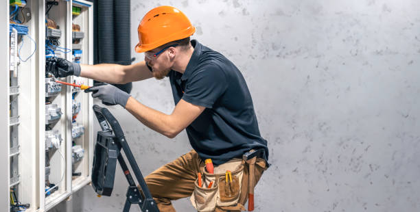 Best Electrical Contractors for Businesses  in Warsaw, IL